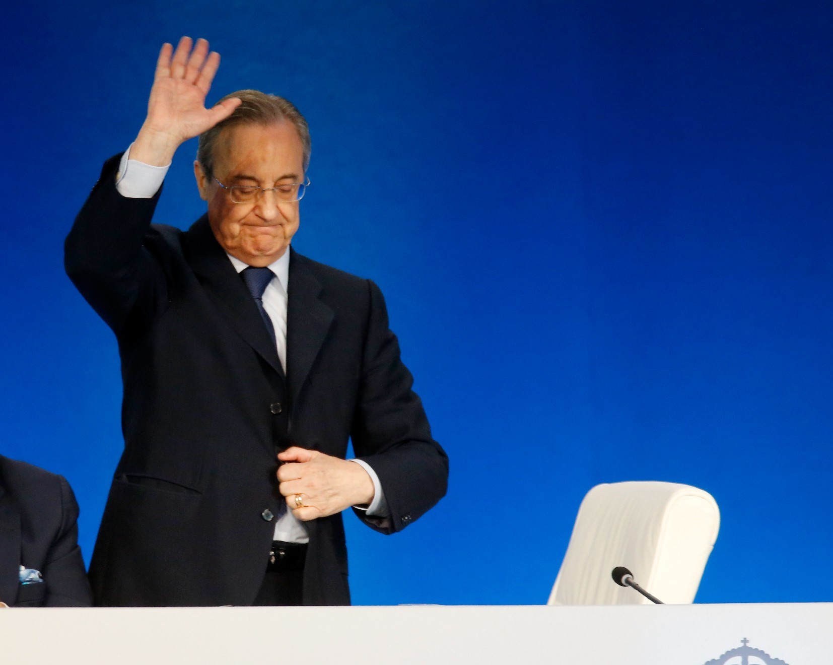 人员配置和 人员配置和