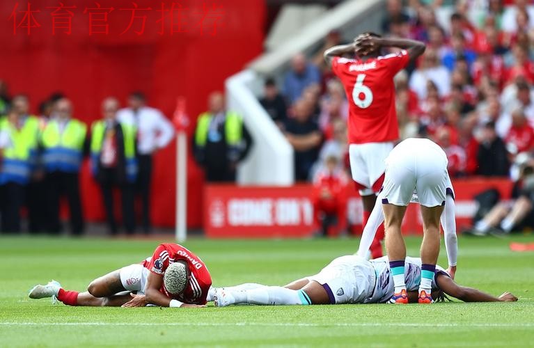 伯恩茅斯中场亚当斯内侧副韧带重伤,美国担心影响到世界杯 伯恩茅斯中场亚当斯内侧副韧带重伤,美国担心影响到世界杯